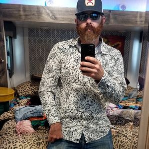 Meet your Posher, Martin